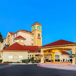 https://la-quinta-inn-suites-mesa-superstition-springs.hotelsofphoenix.com